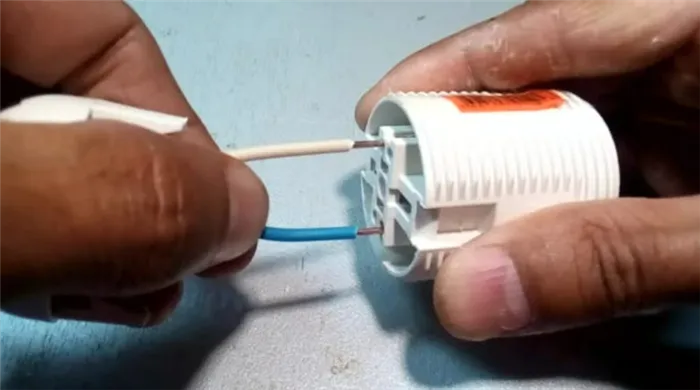 Как подключить держатели ламп и кабели