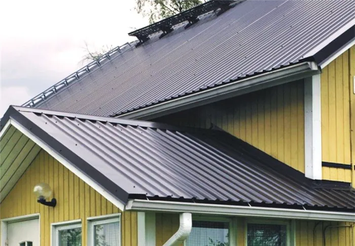 Трапециевидная крыша из листового металла