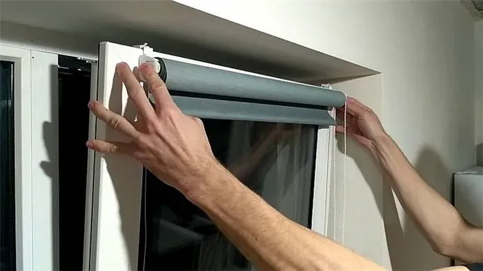 Определение размера рулонной шторы для пластиковых окон