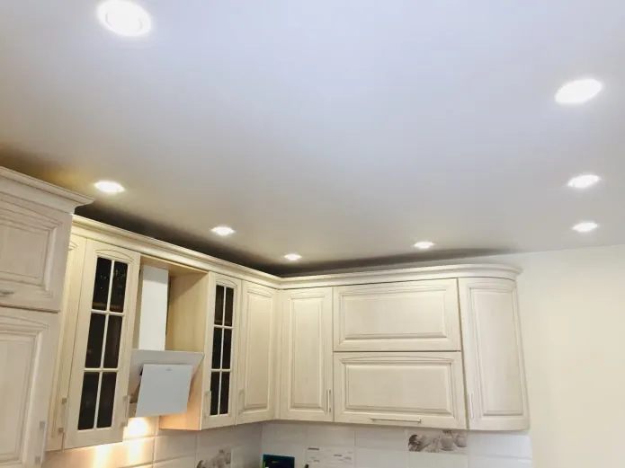Расположение светильников на кухне