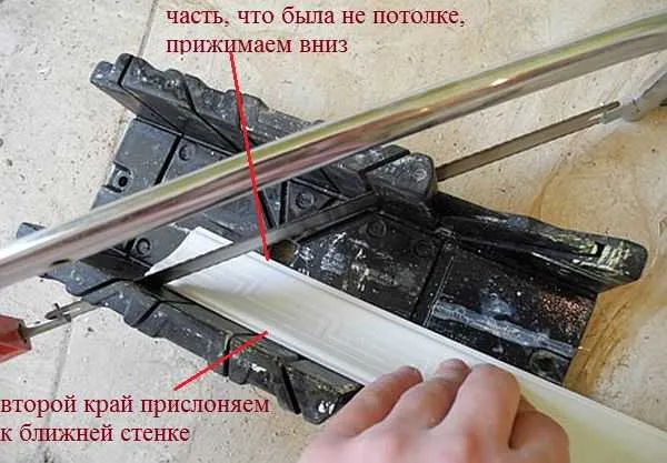 Как врезать уголки в цоколь крыши: правильно расположить их на столярном изделии