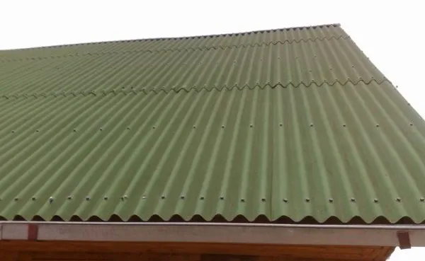 Монтаж шифера на крыше