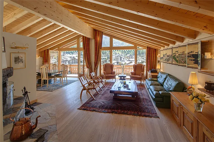 Что представляет собой это шале: стиль интерьера и дом в альпийском стиле